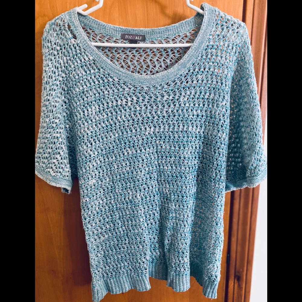 Roz & Ali Spring Sweater Size XL